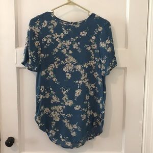 Blue floral shirt sleeved blouse